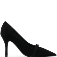 Туфли с логотипом