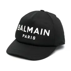 Кепка с логотипом