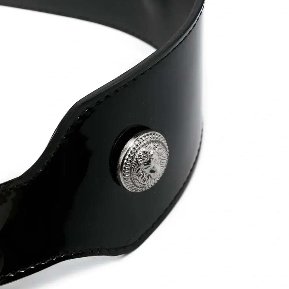 Ремень с пряжкой-логотипом