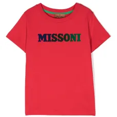 Футболка с тисненым логотипом