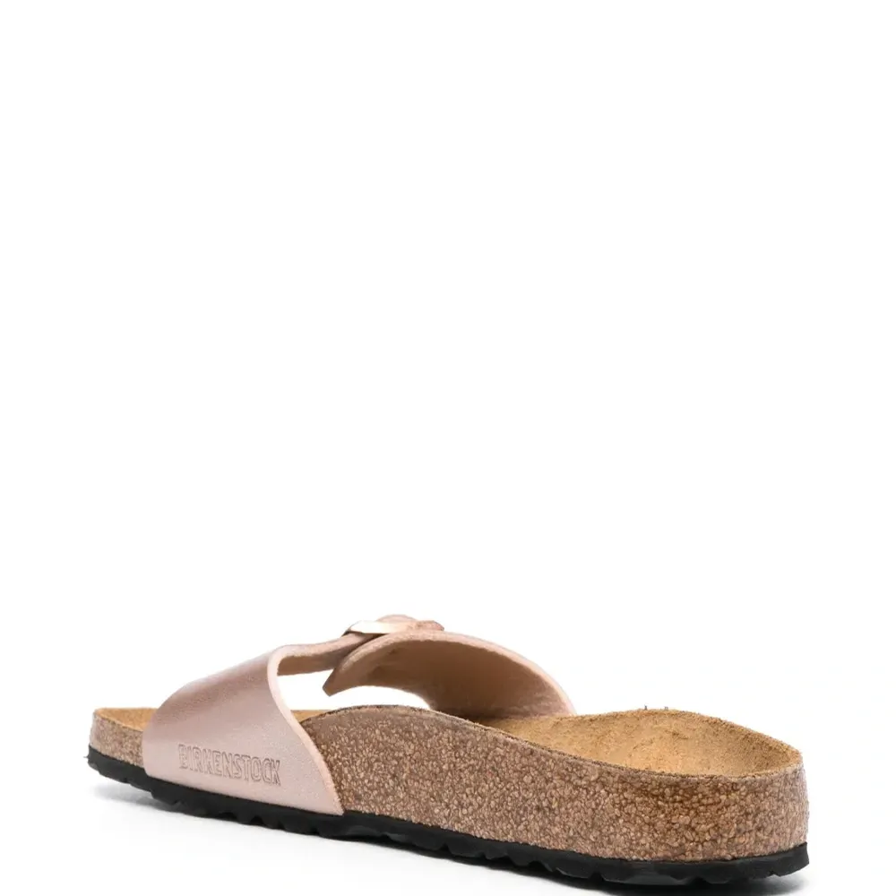 Сандалии Madrid с тисненым логотипом