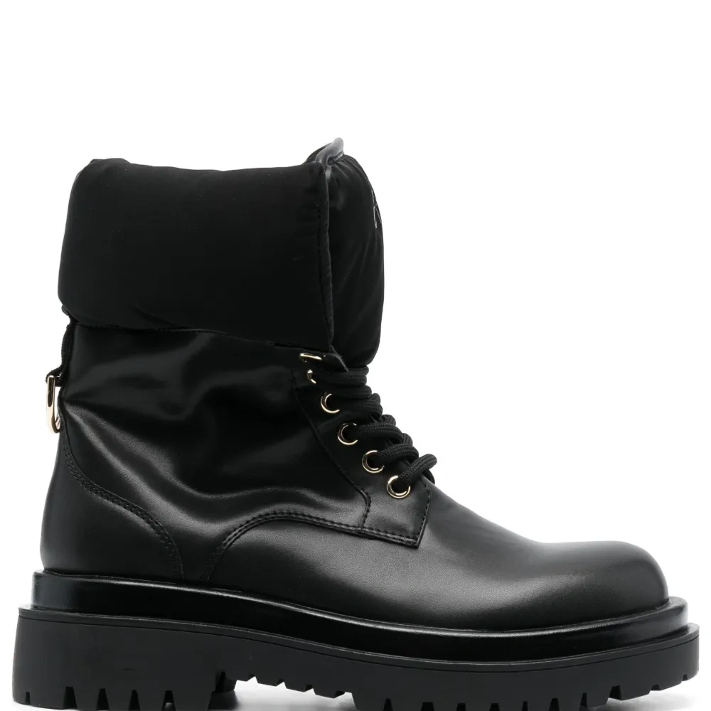 Ботинки с логотипом