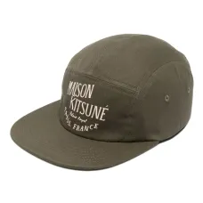 Кепка с логотипом