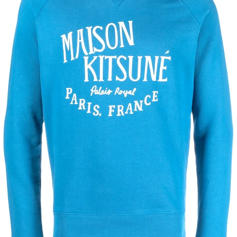 Толстовка с логотипом