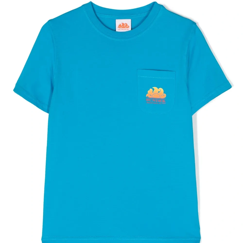 Футболка с логотипом