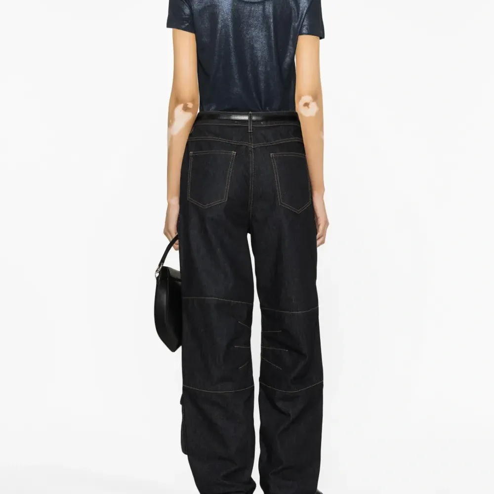 Футболка из ткани ламе Футболка из ткани ламе