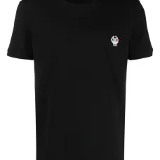 Футболка с вышитым логотипом