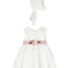 Платье с поясом