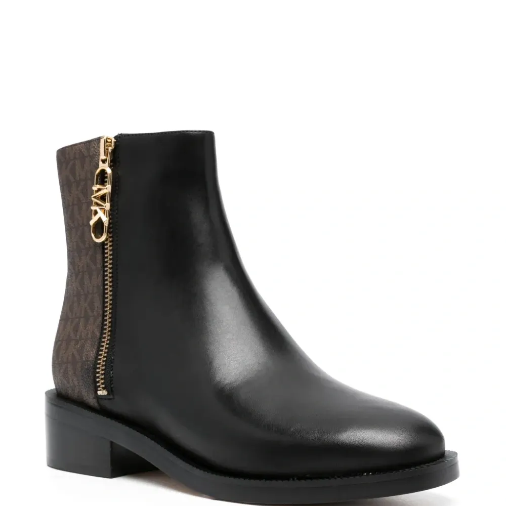 Ботильоны Regan с монограммой