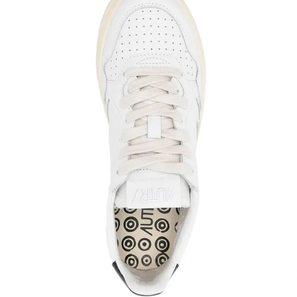 кроссовки Medalist из коллаборации с 10 Corso Como кроссовки Medalist из коллаборации с 10 Corso Como