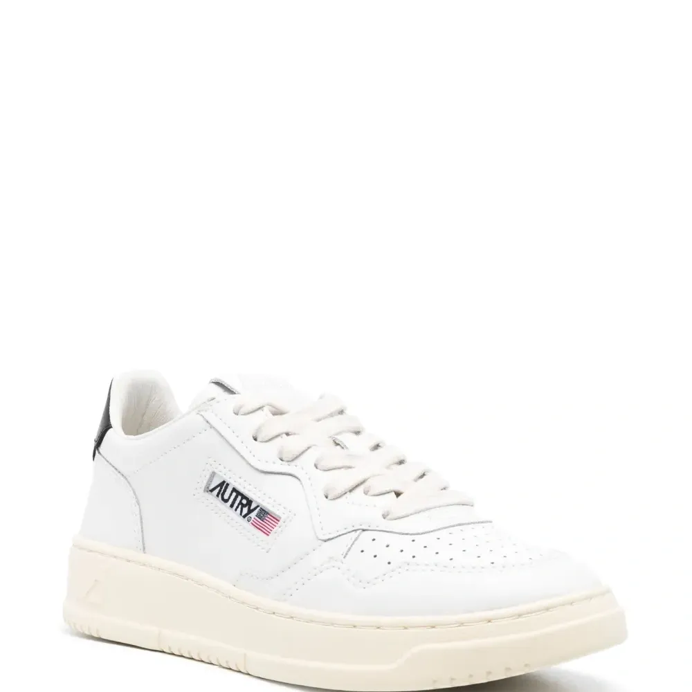 кроссовки Medalist из коллаборации с 10 Corso Como кроссовки Medalist из коллаборации с 10 Corso Como