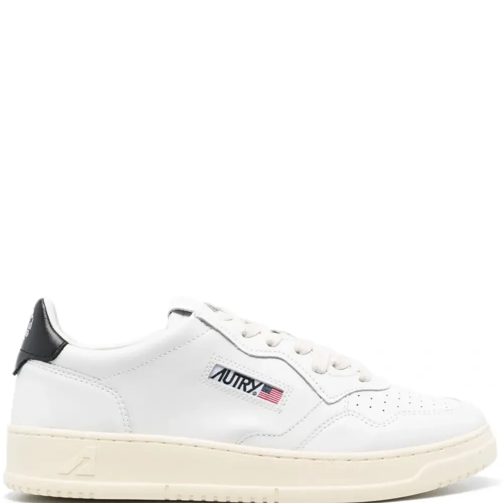 Кроссовки Medalist из коллаборации с 10 Corso Como Кроссовки Medalist из коллаборации с 10 Corso Como