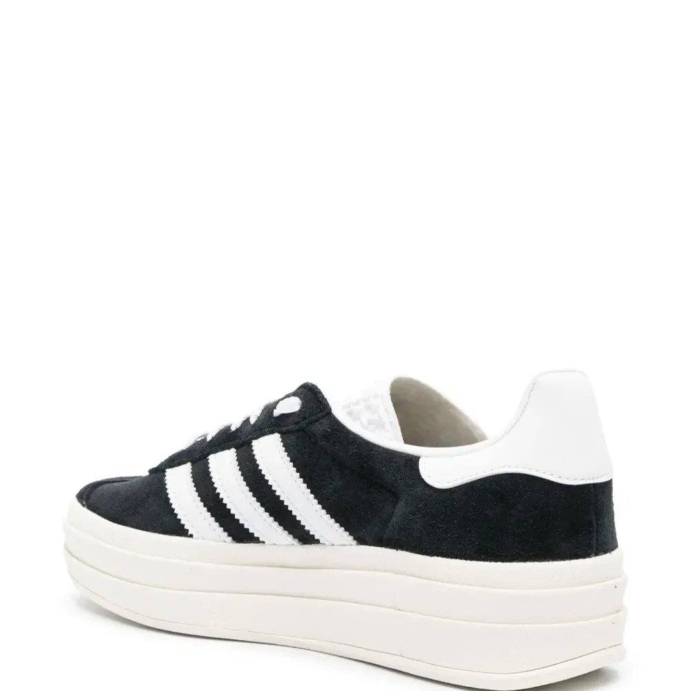 Кроссовки Gazelle Bold на платформе