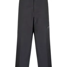 Брюки на молнии