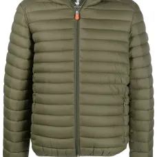 Пуховик с нашивкой-логотипом Пуховик с нашивкой-логотипом