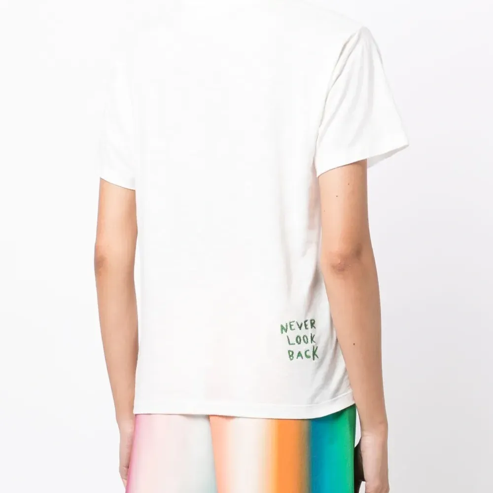 Футболка из органического хлопка с вышитым логотипом