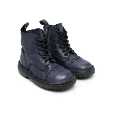 Ботинки на шнуровке