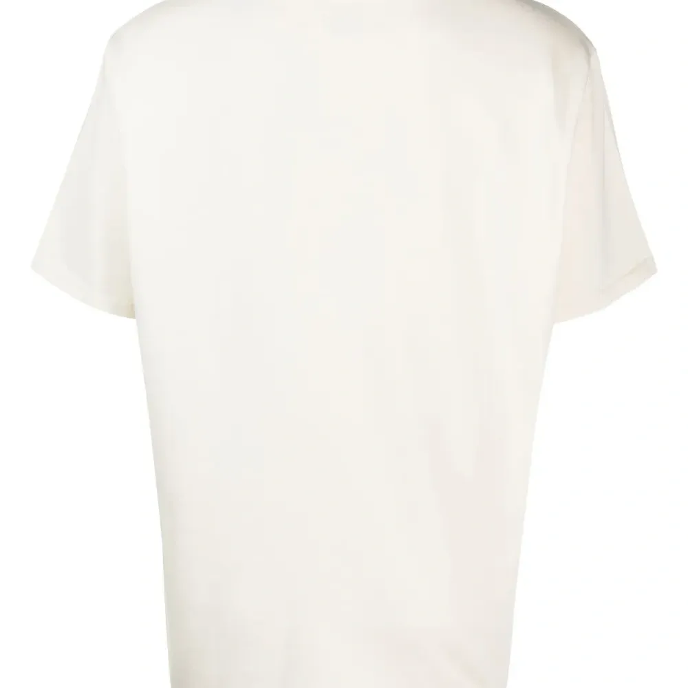 Футболка с нашивкой-логотипом