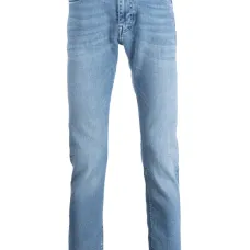 Узкие джинсы средней посадки