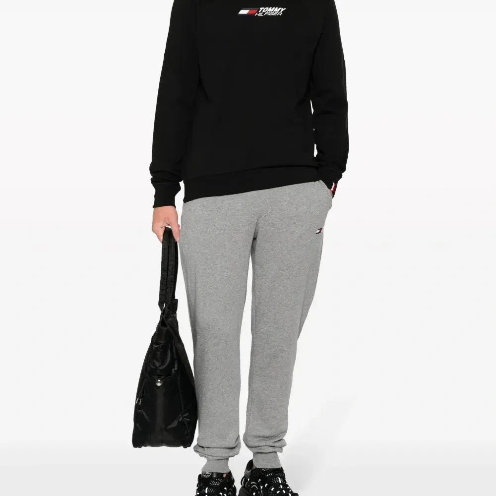 Толстовка с логотипом