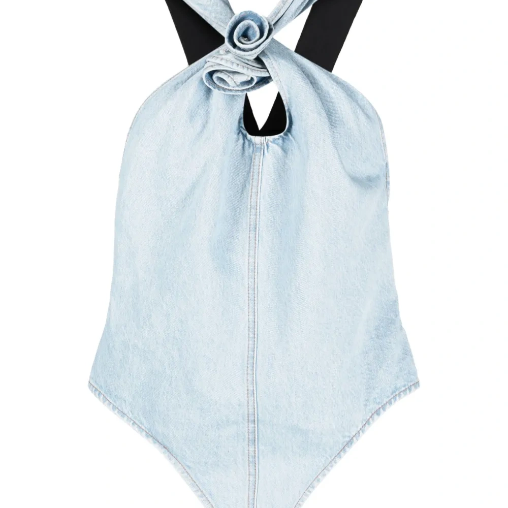 Джинсовое боди с цветочной аппликацией