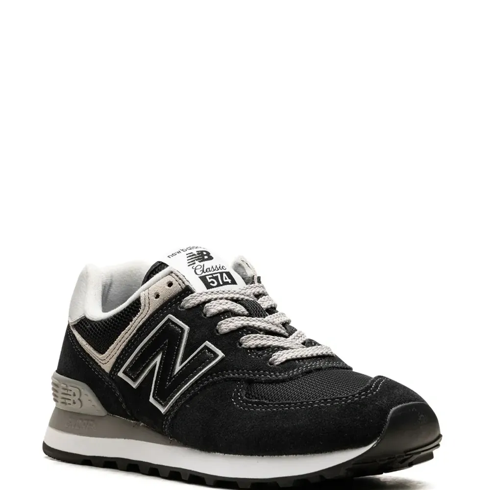 Кроссовки 574 со вставками