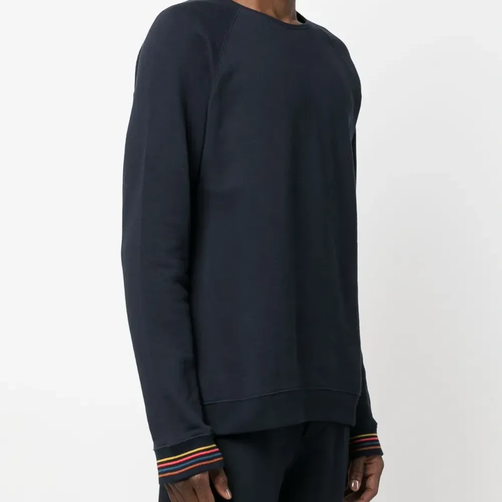 Толстовка с контрастной отделкой