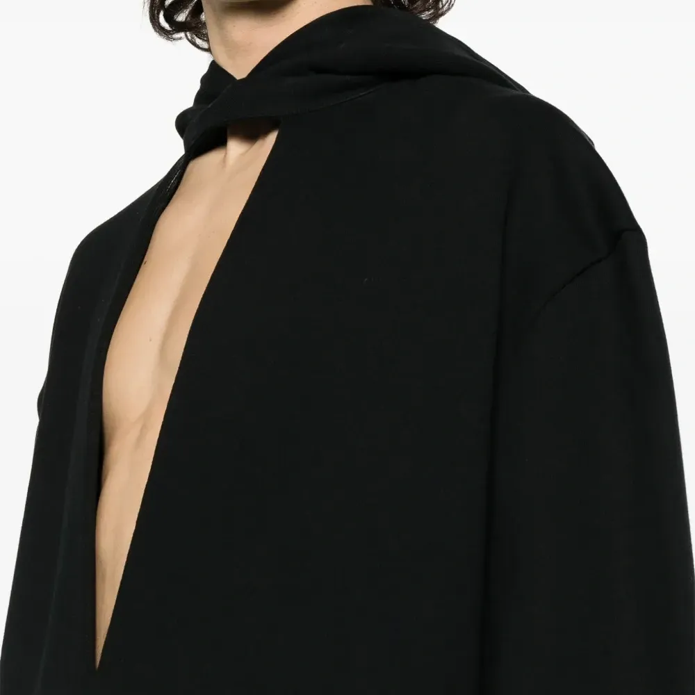 Худи с глубоким V-образным вырезом