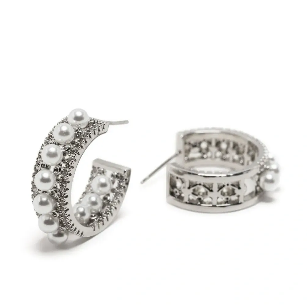 Серебряные серьги с жемчугом