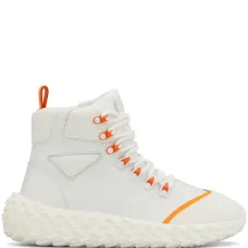 Ботинки на шнуровке Ботинки на шнуровке