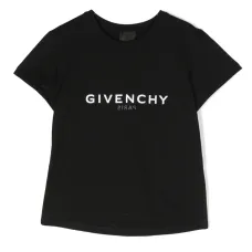 Футболка с логотипом Футболка с логотипом