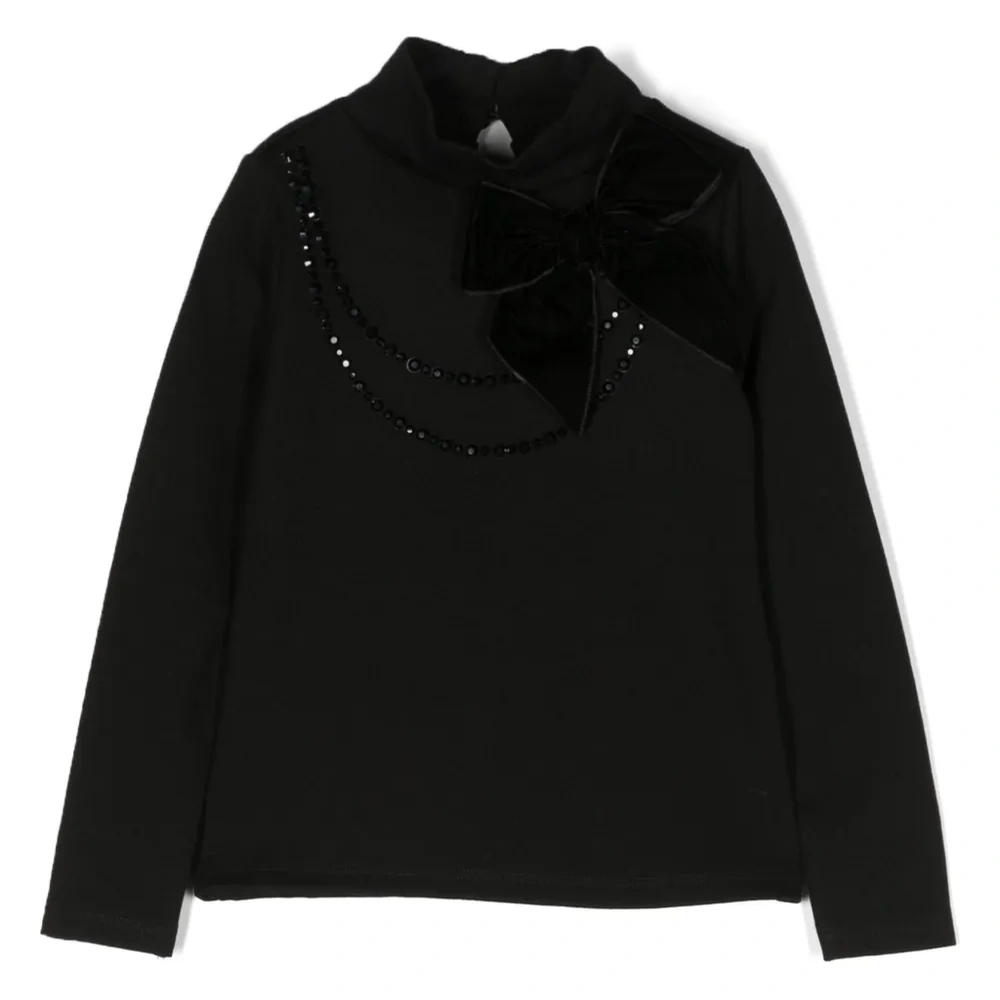 Блузка со стразами и бантом