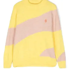 Джемпер с вышитым логотипом Джемпер с вышитым логотипом