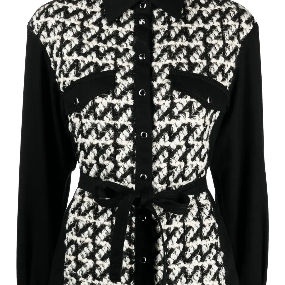 Рубашка из букле с завязками