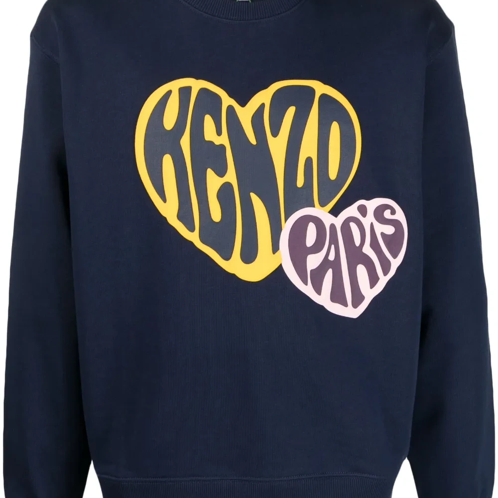 Толстовка с логотипом