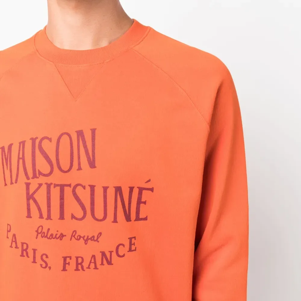 Толстовка с логотипом