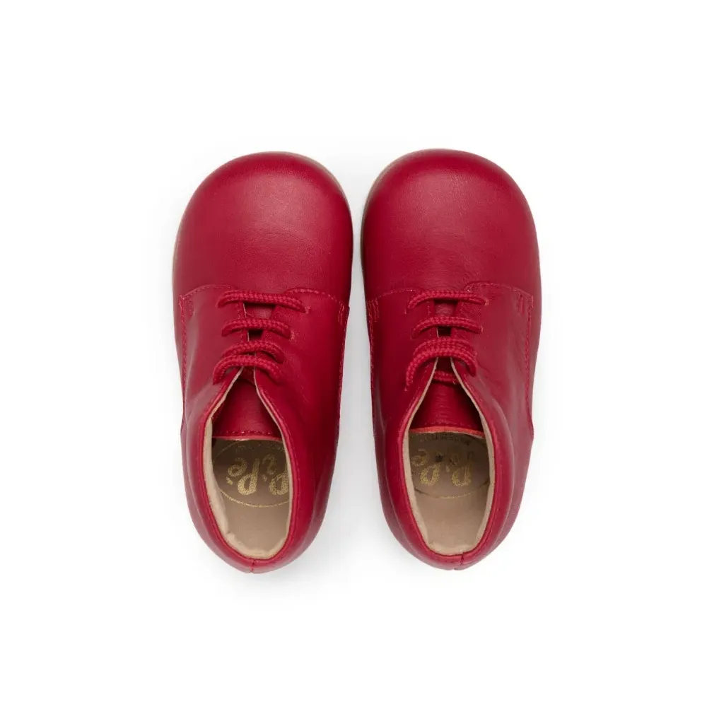 Ботинки на шнуровке