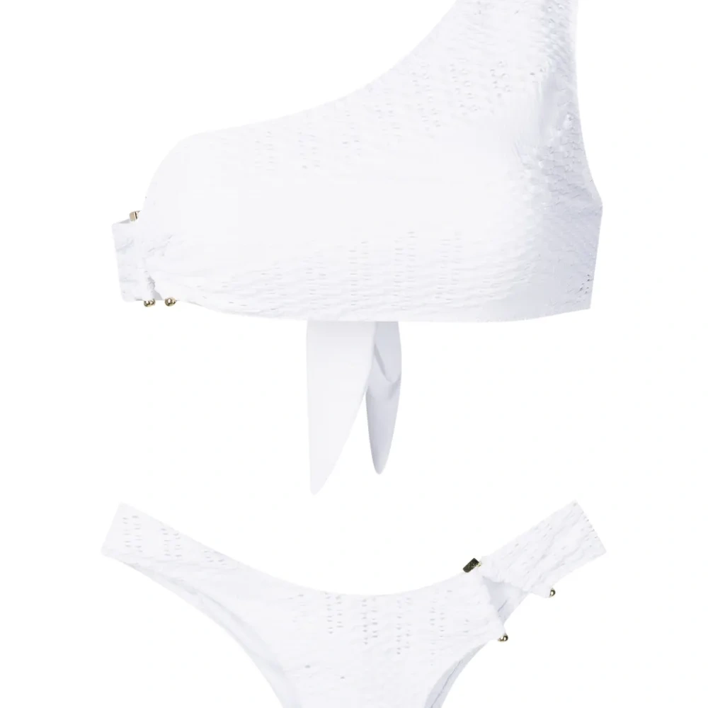 Бикини с открытыми плечами