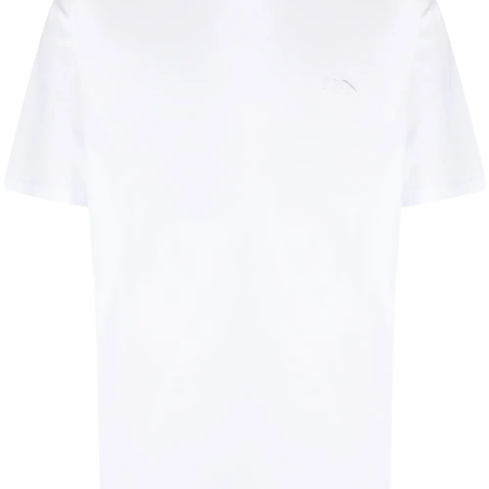 Футболка с вышитым логотипом