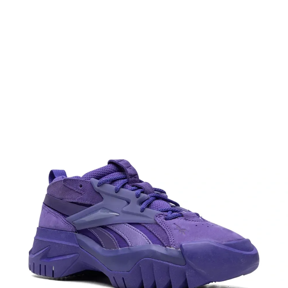 Кроссовки Club C V2 Cardi B