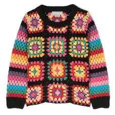 Джемпер вязки интарсия
