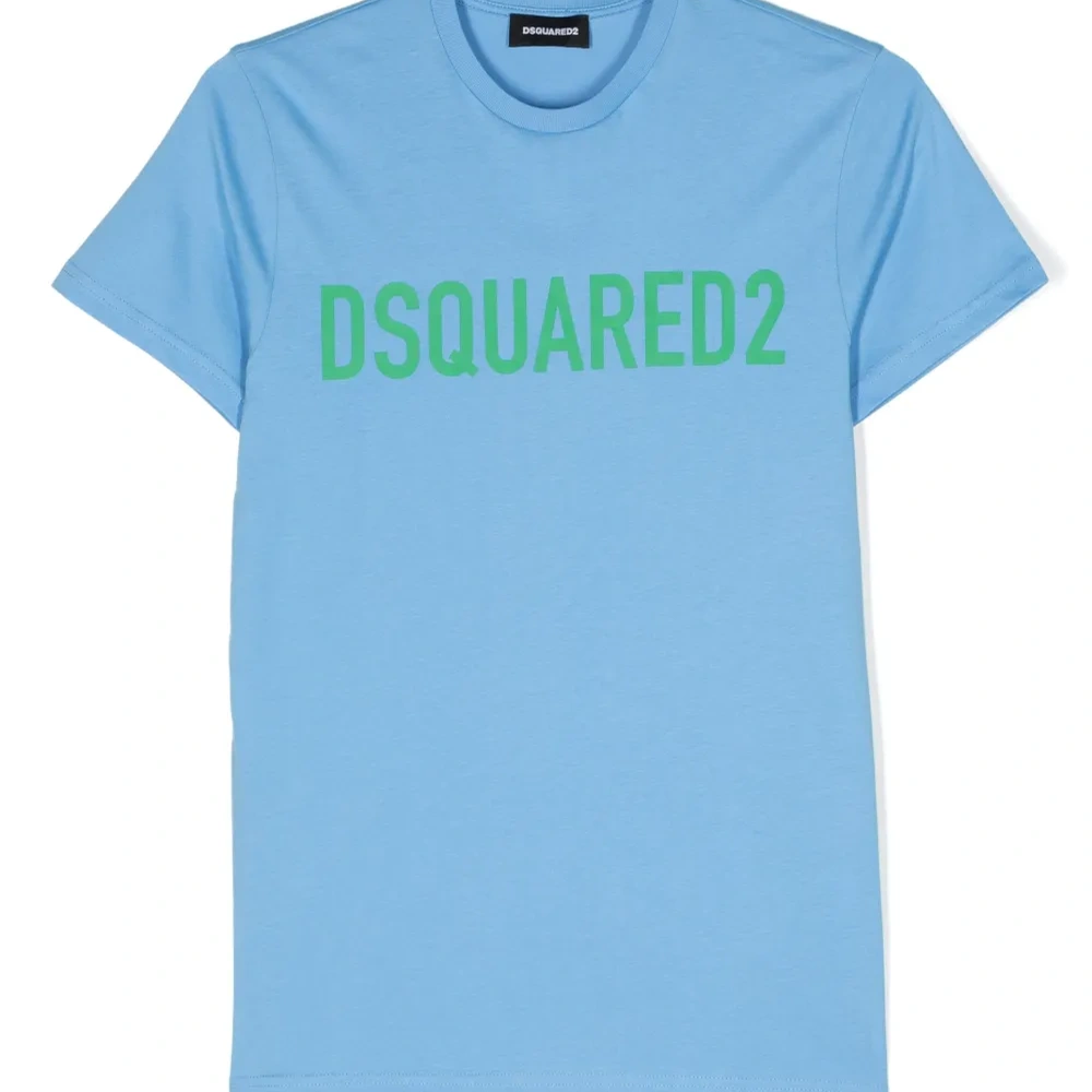 Футболка с логотипом