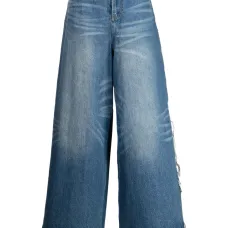 Широкие джинсы с завышенной талией