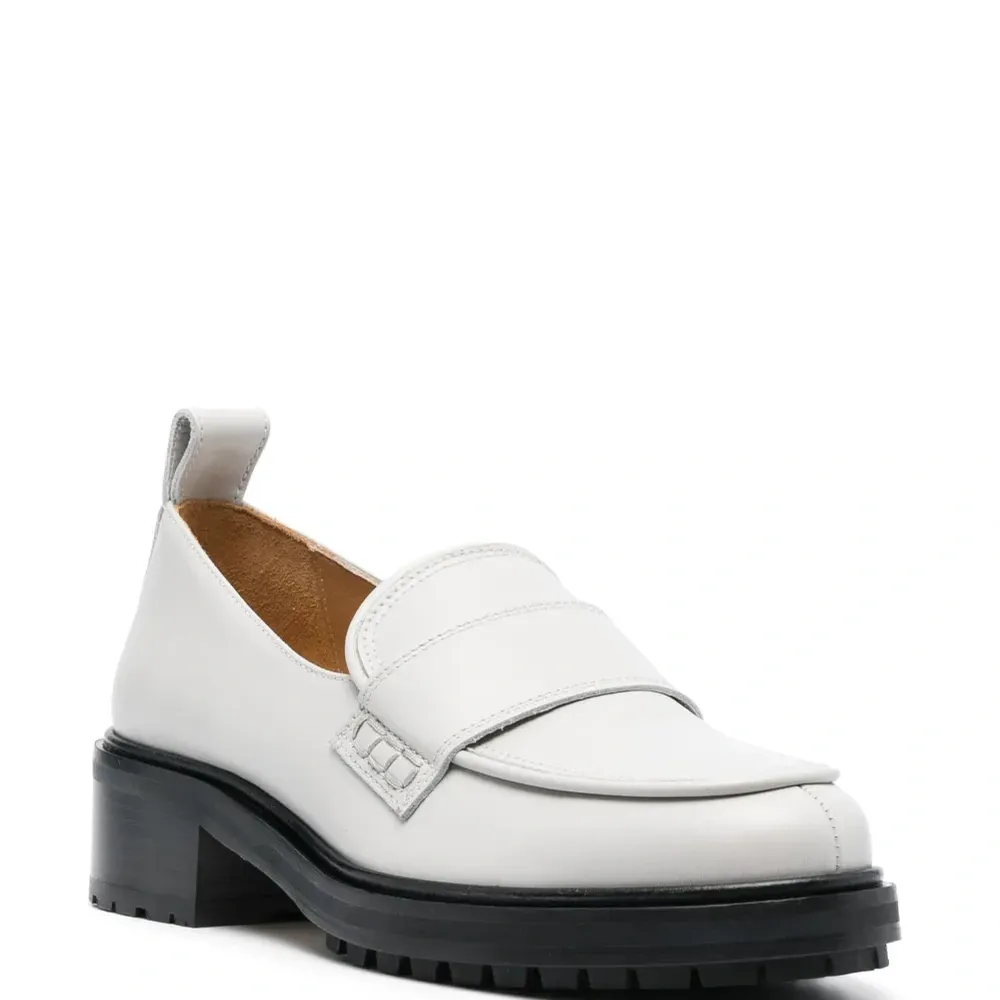 Лоферы Ruth 40