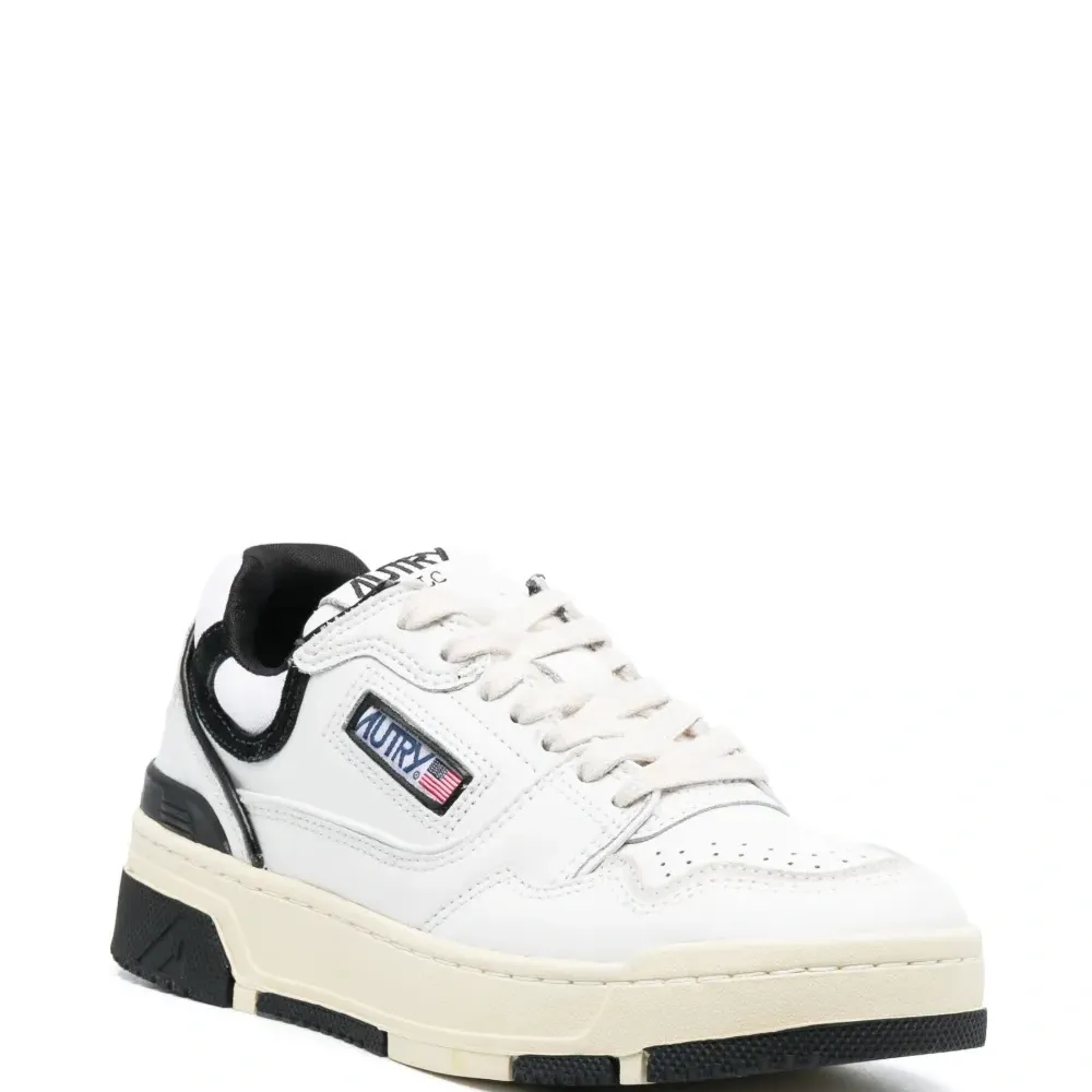 Кроссовки CLC