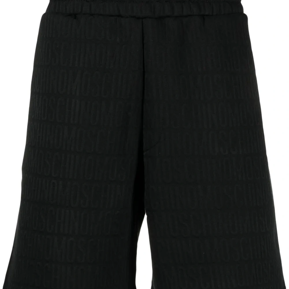 Спортивные шорты с монограммой