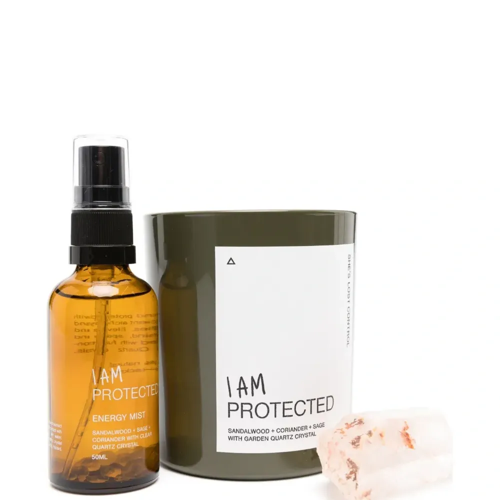 Набор свечей I Am Protected из коллаборации с Browns