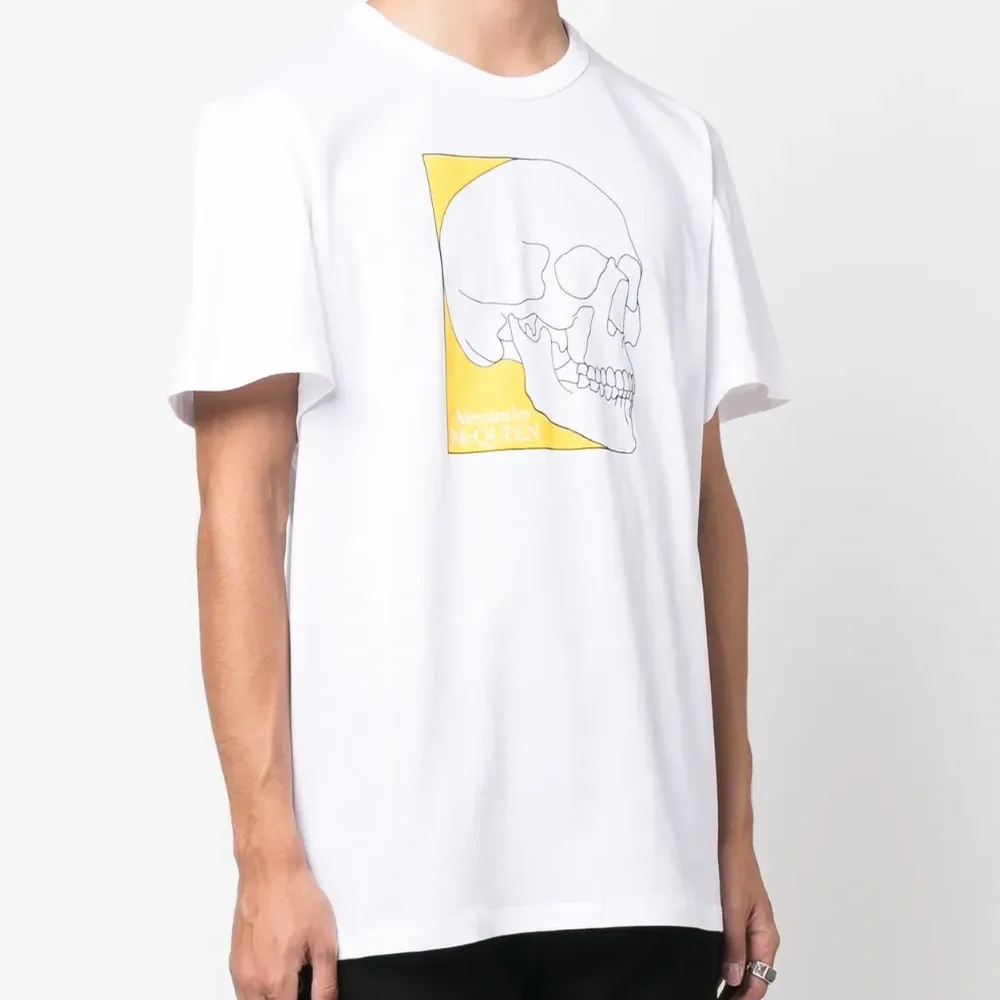 Футболка с принтом