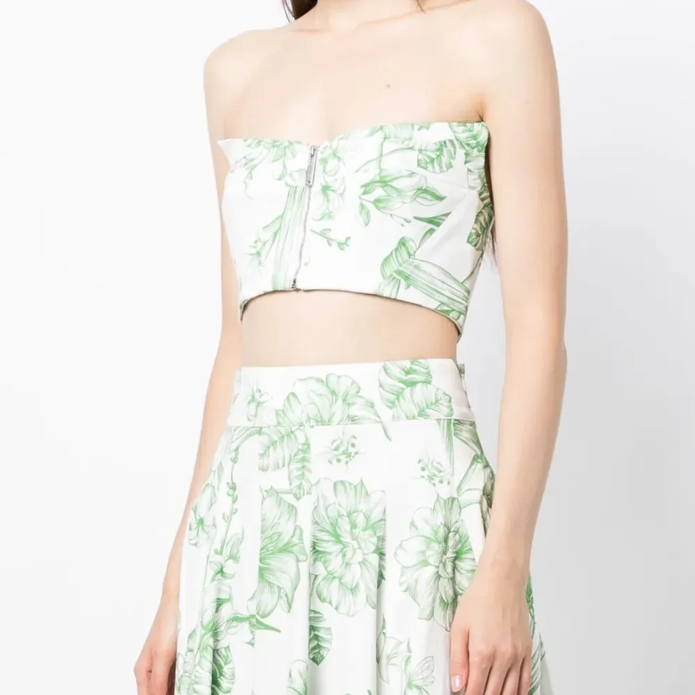 Топ с цветочным принтом