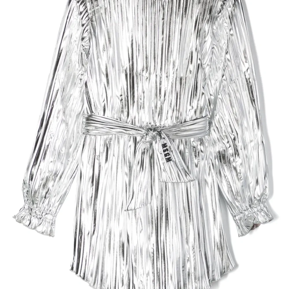 Платье мини асимметричного кроя с эффектом металлик